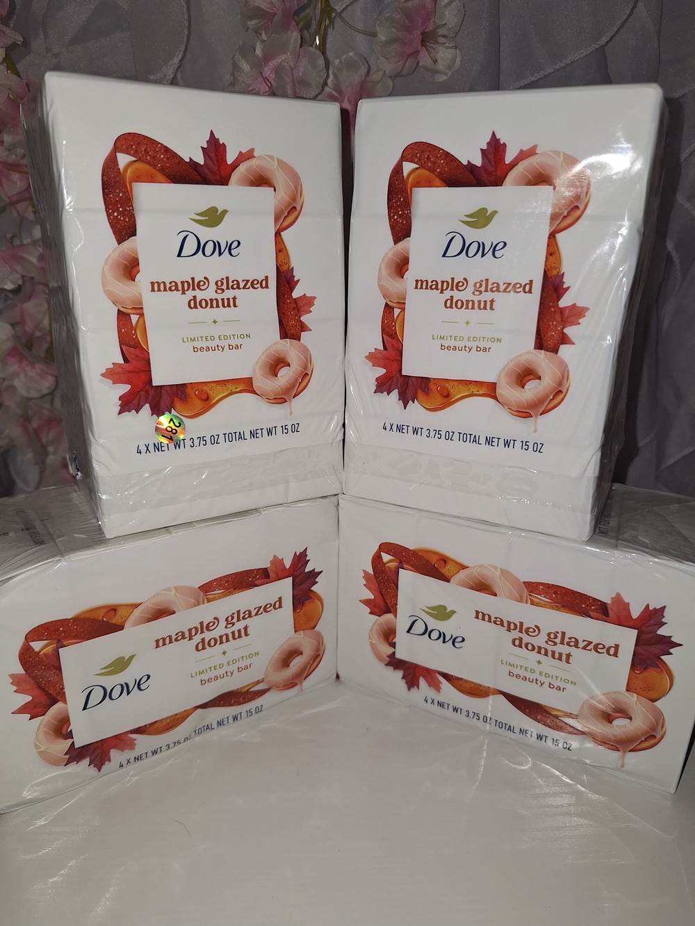 Dove Maple Glazed Donut Limited Edition Beauty Bar - White
